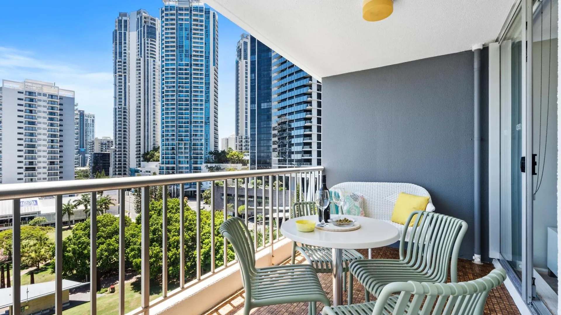 Moorings - Hr Surfers Paradise Голд-Кост 0*,  Австралия
